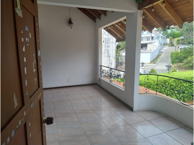 Casa de 5 alcobas en venta en Cn Los Lagos, Cartagena, 523 m² · foto 4 de 16