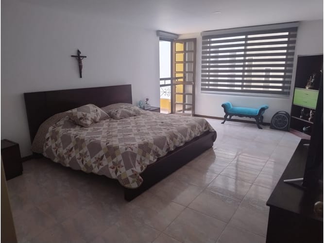 Casa de 5 alcobas en venta en Cn Los Lagos, Cartagena, 523 m² · foto 15 de 16