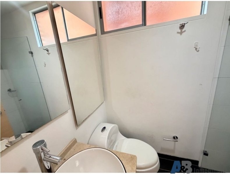 Apartamento en venta en El Poblado, Envigado · foto 12 de 13
