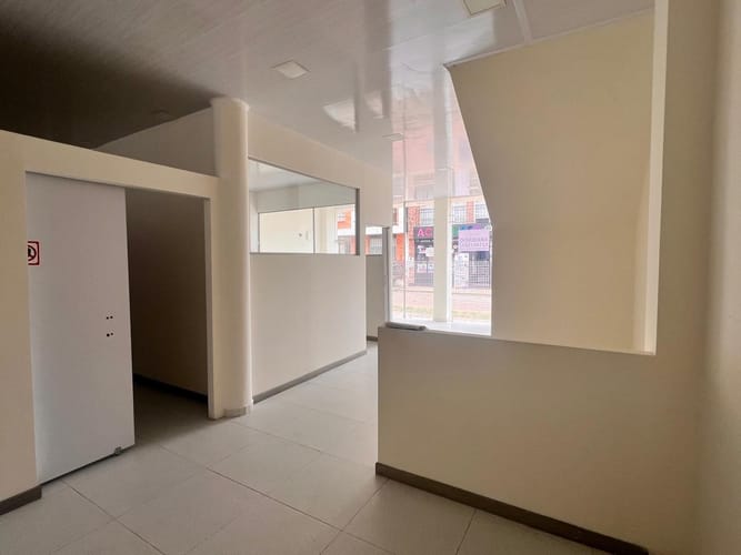 Local en arriendo en Las Quintas, Tunja, 112 m² · foto 9 de 12
