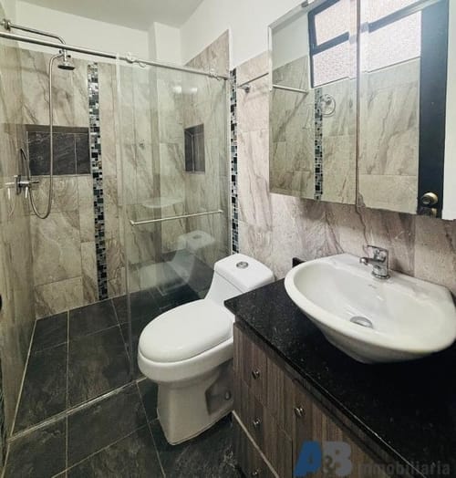 Apartamento de 3 alcobas en venta en Estadio, Medellín, 117 m² · foto 13 de 20