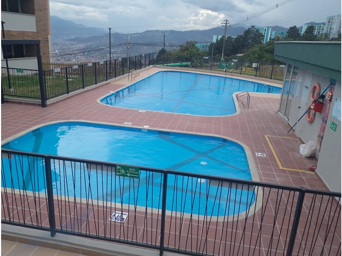 Apartamento de 3 alcobas en arriendo en Pajarito, Medellín, 60 m² · foto 18 de 22