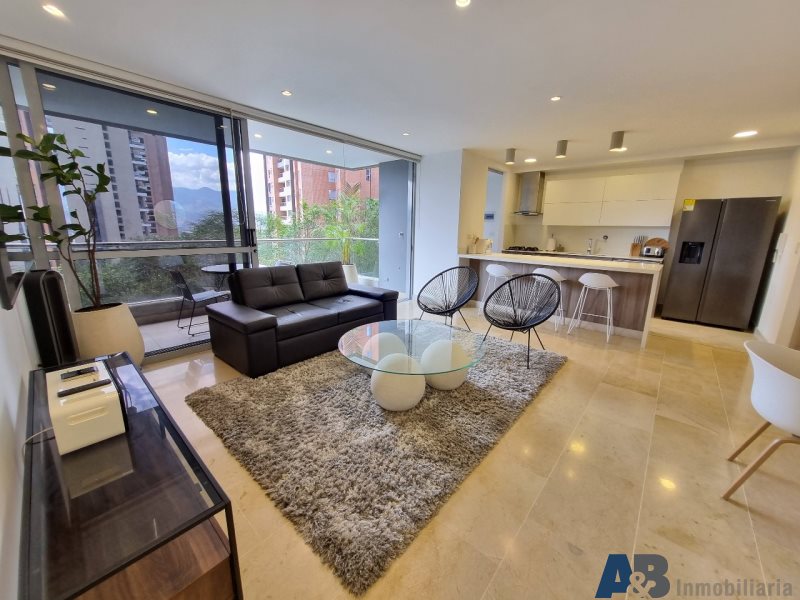 Apartamento en arriendo en El Poblado, Medellín · foto 10 de 19