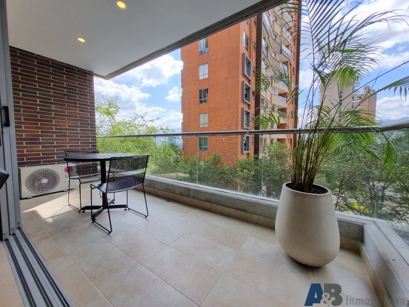 Apartamento en arriendo en El Poblado, Medellín · foto 15 de 19