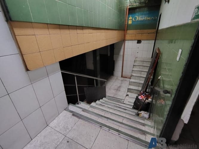 Edificio en venta en Suramericana, Medellín, 1698 m² · foto 4 de 14