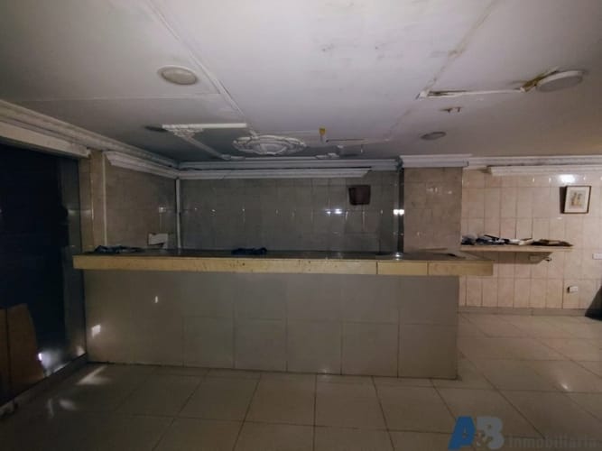 Edificio en venta en Suramericana, Medellín, 1698 m² · foto 5 de 14