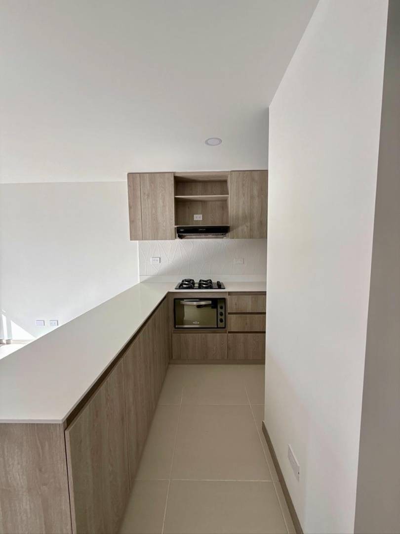 Apartamento en venta en Fatima, Itagüí · foto 9 de 24