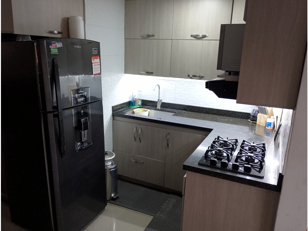 Apartamento en arriendo en Laureles, Medellín · foto 8 de 22
