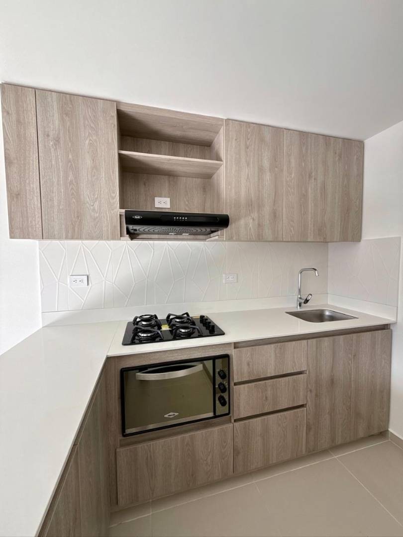 Apartamento en venta en Fatima, Itagüí · foto 10 de 24
