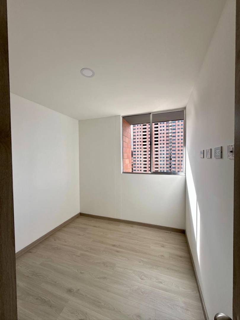 Apartamento en venta en Fatima, Itagüí · foto 15 de 24