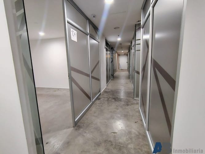 Local en arriendo en Castropol, Medellín, 508 m² · foto 10 de 24