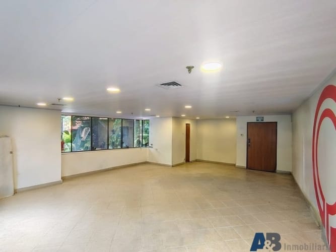 Oficina en arriendo en La Florida, Medellín, 68 m² · foto 3 de 6