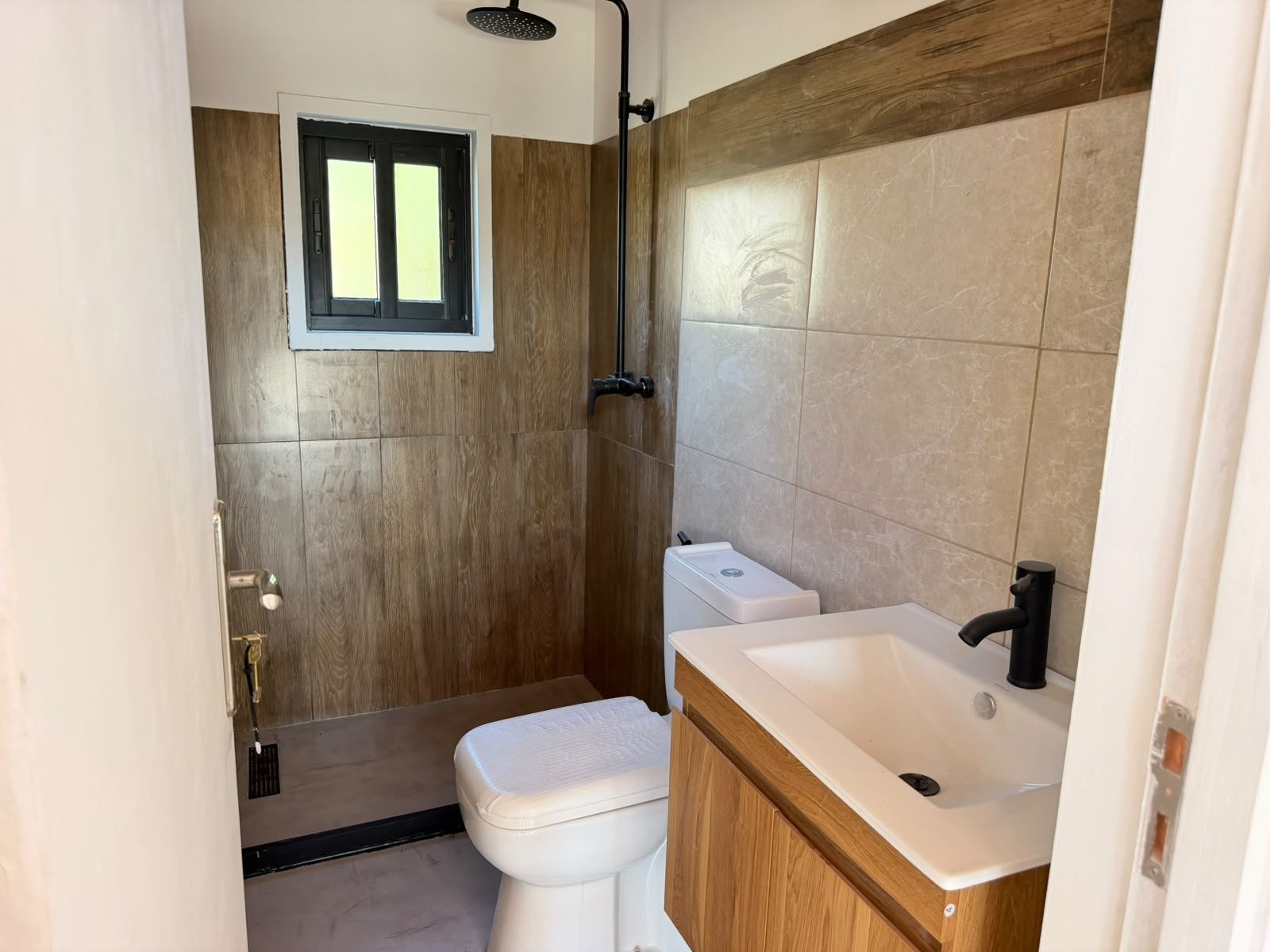 Alquiler de casa de 1 dormitorio a ESTRENAR en Solymar Sur · Foto 10