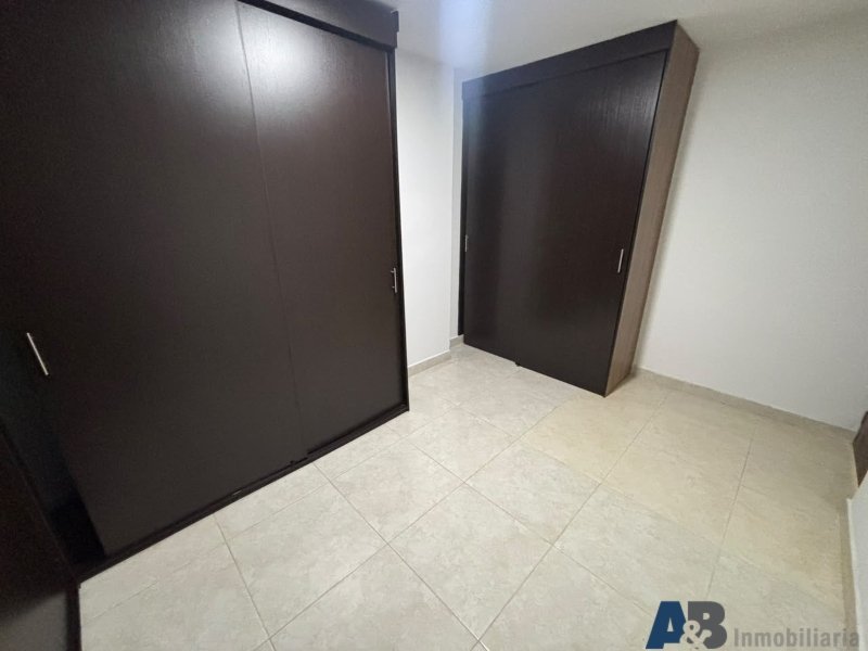 Apartamento en arriendo en Las Lomitas, Sabaneta · foto 11 de 17
