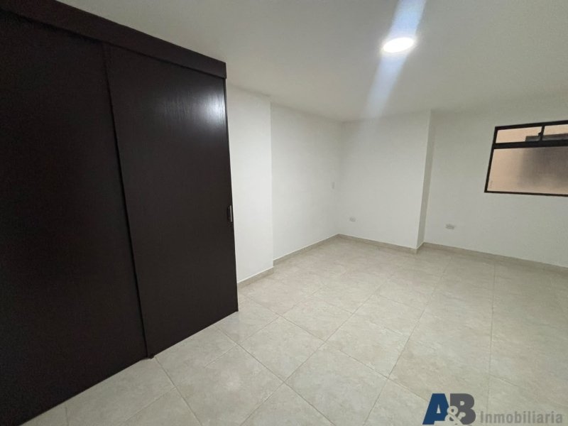 Apartamento en arriendo en Las Lomitas, Sabaneta · foto 15 de 17
