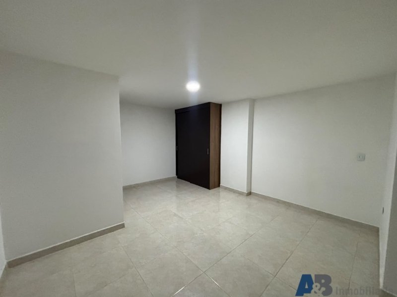 Apartamento en arriendo en Las Lomitas, Sabaneta · foto 16 de 17
