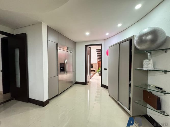 Casa de 4 alcobas en venta en Loma De La Doctora, Sabaneta, 470 m² · foto 6 de 22