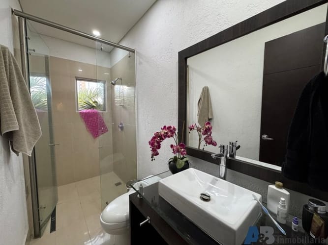 Casa de 4 alcobas en venta en Loma De La Doctora, Sabaneta, 470 m² · foto 14 de 22