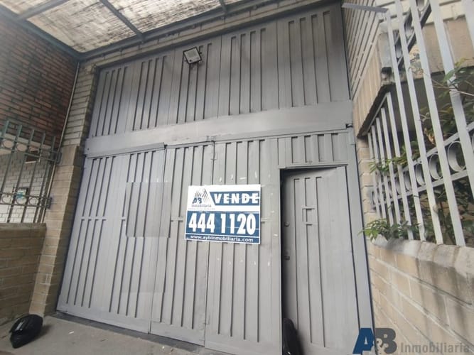 Bodega en venta en Noel, Medellín, 900 m² · foto 2 de 13