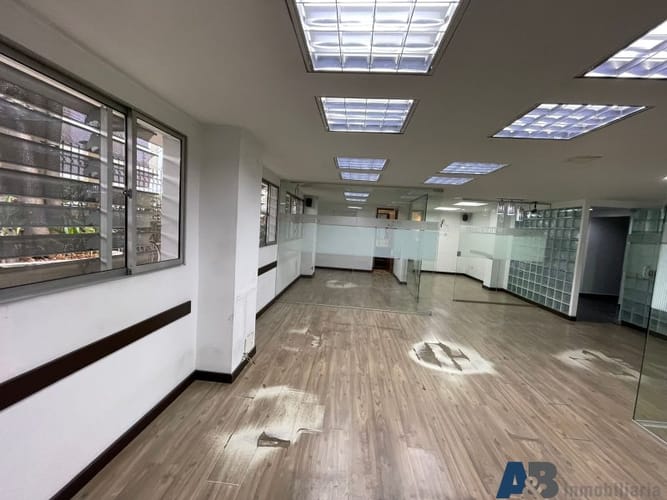 Bodega en venta en Noel, Medellín, 900 m² · foto 5 de 13