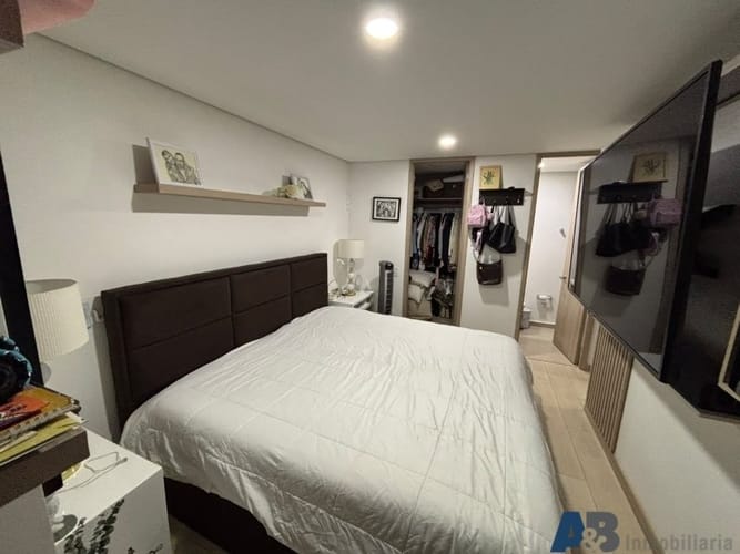 Apartamento de 3 alcobas en venta en Loma De La Doctora, Sabaneta, 70 m² · foto 9 de 22
