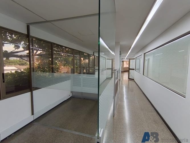 Bodega en arriendo en Manuel Restrepo, Sabaneta, 3198 m² · foto 5 de 24