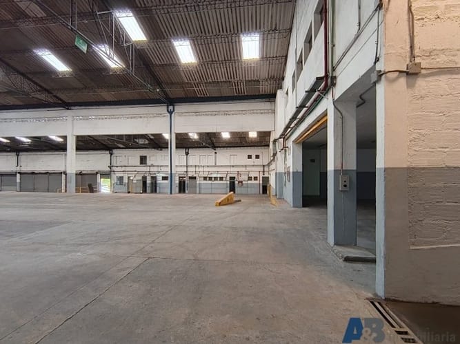 Bodega en venta en Manuel Restrepo, Sabaneta, 3198 m² · foto 4 de 24