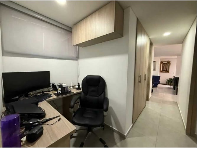 Apartamento de 3 alcobas en venta en Viviendas Del Sur, Medellín, 126 m² · foto 19 de 24