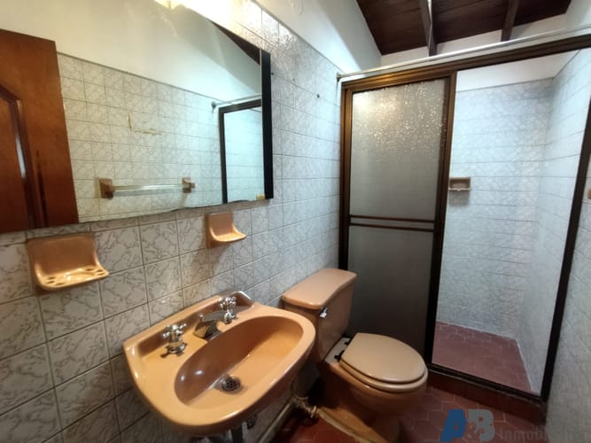 Casa de 3 alcobas en venta en Cataluña, Medellín, 220 m² · foto 11 de 20