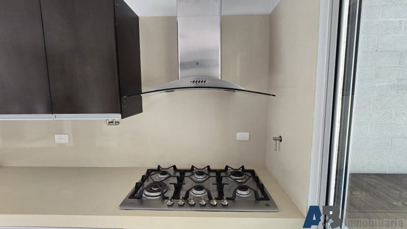 Casa de 4 alcobas en venta en San Lucas, Medellín, 340 m² · foto 14 de 24