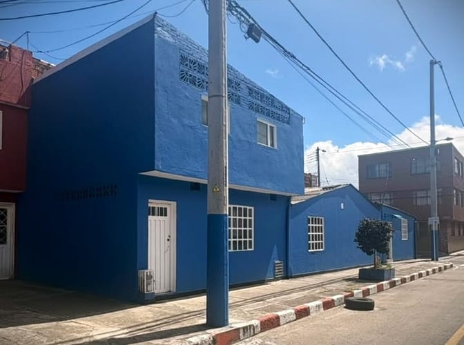 Casa de 5 alcobas en venta en Nuevo Muzu, Bogotá, 187 m² · foto 2 de 18