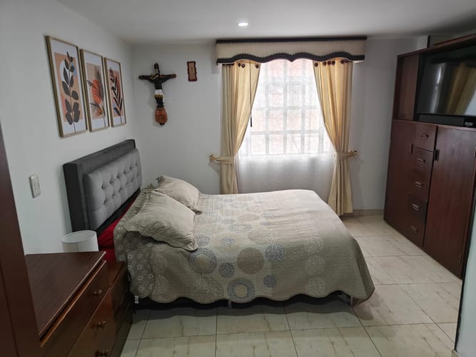 Casa de 5 alcobas en venta en Nuevo Muzu, Bogotá, 187 m² · foto 9 de 18