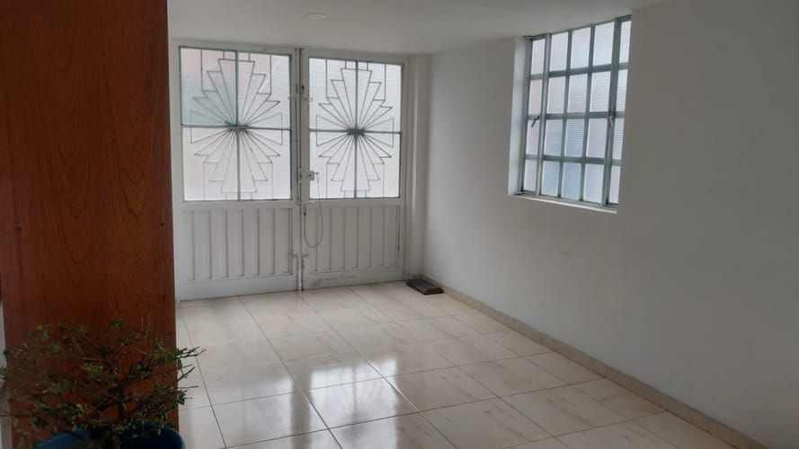 Casa de 5 alcobas en venta en Nuevo Muzu, Bogotá, 187 m² · foto 17 de 18