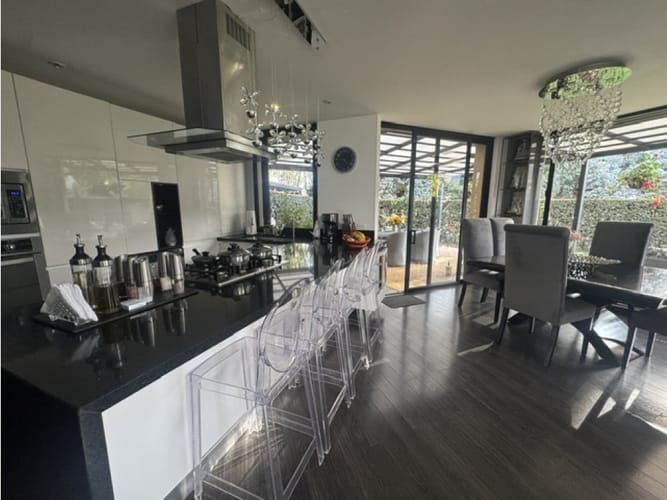 Casa de 3 alcobas en arriendo en Pueblo Viejo, Cota, 207 m² · foto 8 de 22