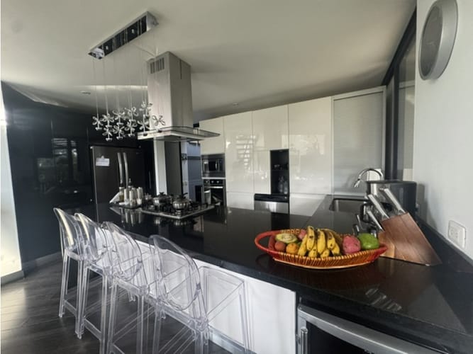 Casa de 3 alcobas en arriendo en Pueblo Viejo, Cota, 207 m² · foto 10 de 22