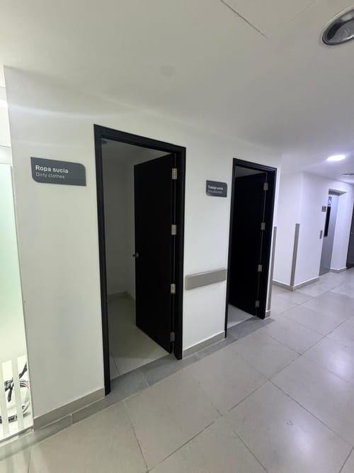 Edificio en arriendo en Santa Monica, Cali, 1000 m² · foto 19 de 24