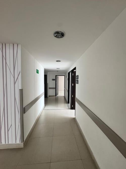 Edificio en arriendo en Santa Monica, Cali, 1000 m² · foto 4 de 24
