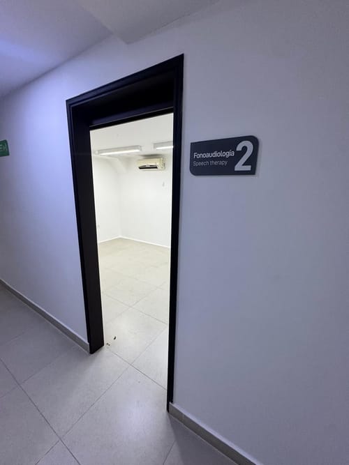 Edificio en arriendo en Santa Monica, Cali, 1000 m² · foto 23 de 24