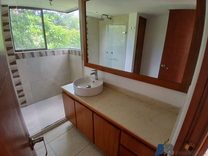 Apartamento de 3 alcobas en arriendo en Alejandría, Medellín, 200 m² · foto 14 de 24