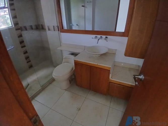 Apartamento de 3 alcobas en arriendo en Alejandría, Medellín, 200 m² · foto 17 de 24