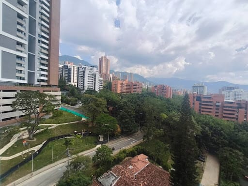 Apartamento de 2 alcobas en venta en El Poblado, Medellín, 91 m² · foto 15 de 15
