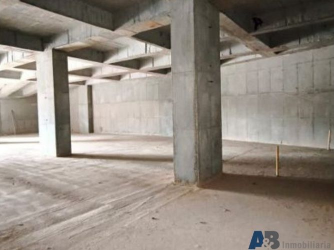 Local en arriendo en Las Casitas, Envigado, 419 m² · foto 4 de 6
