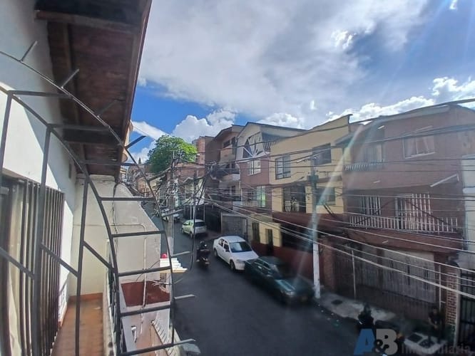 Apartamento de 4 alcobas en venta en Caicedo, Medellín, 154 m² · foto 23 de 24