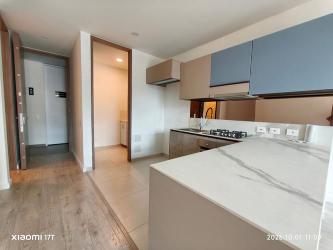 Apartaestudio en venta en Chicó Navarra, Bogotá, 61 m² · foto 4 de 24