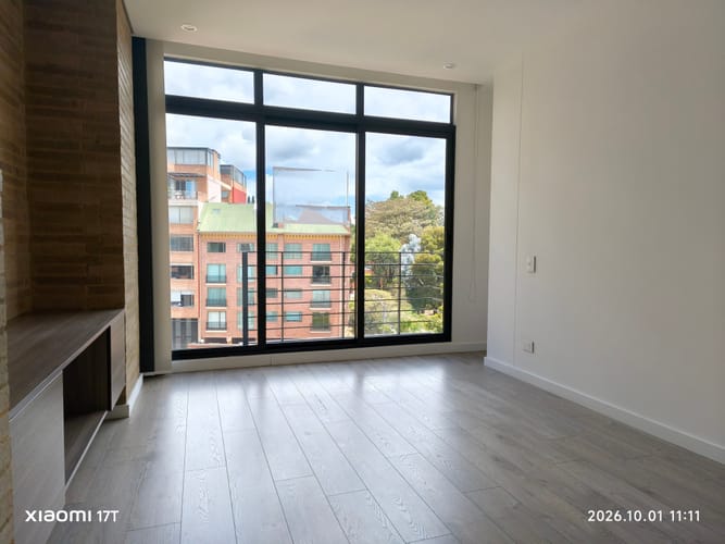 Apartaestudio en venta en Chicó Navarra, Bogotá, 61 m² · foto 12 de 24