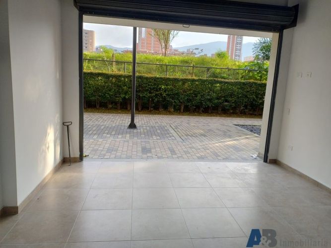 Local en venta en Las Lomitas, Sabaneta, 23 m² · foto 4 de 9
