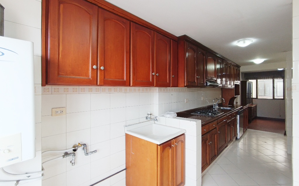 Apartamento en venta en Pontevedra, Bogotá · foto 6 de 19