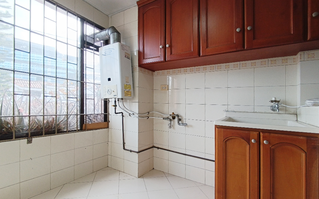 Apartamento en venta en Pontevedra, Bogotá · foto 7 de 19