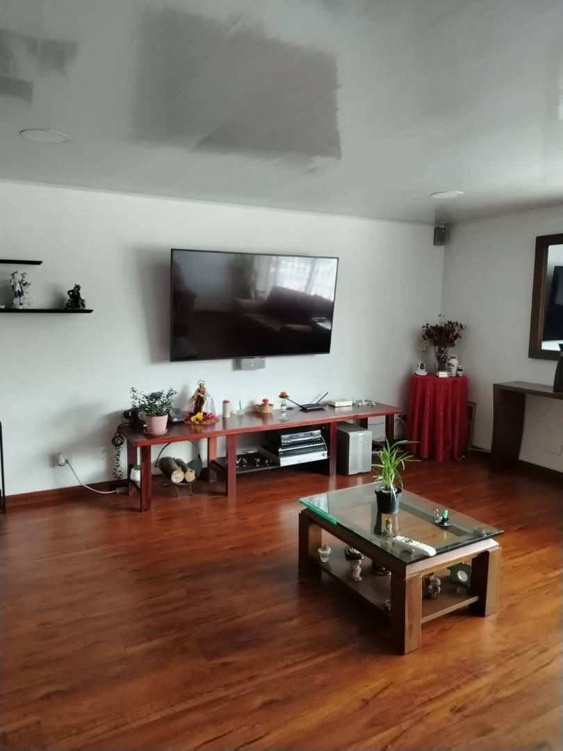 Casa en venta en Cedritos, Bogotá · foto 6 de 24
