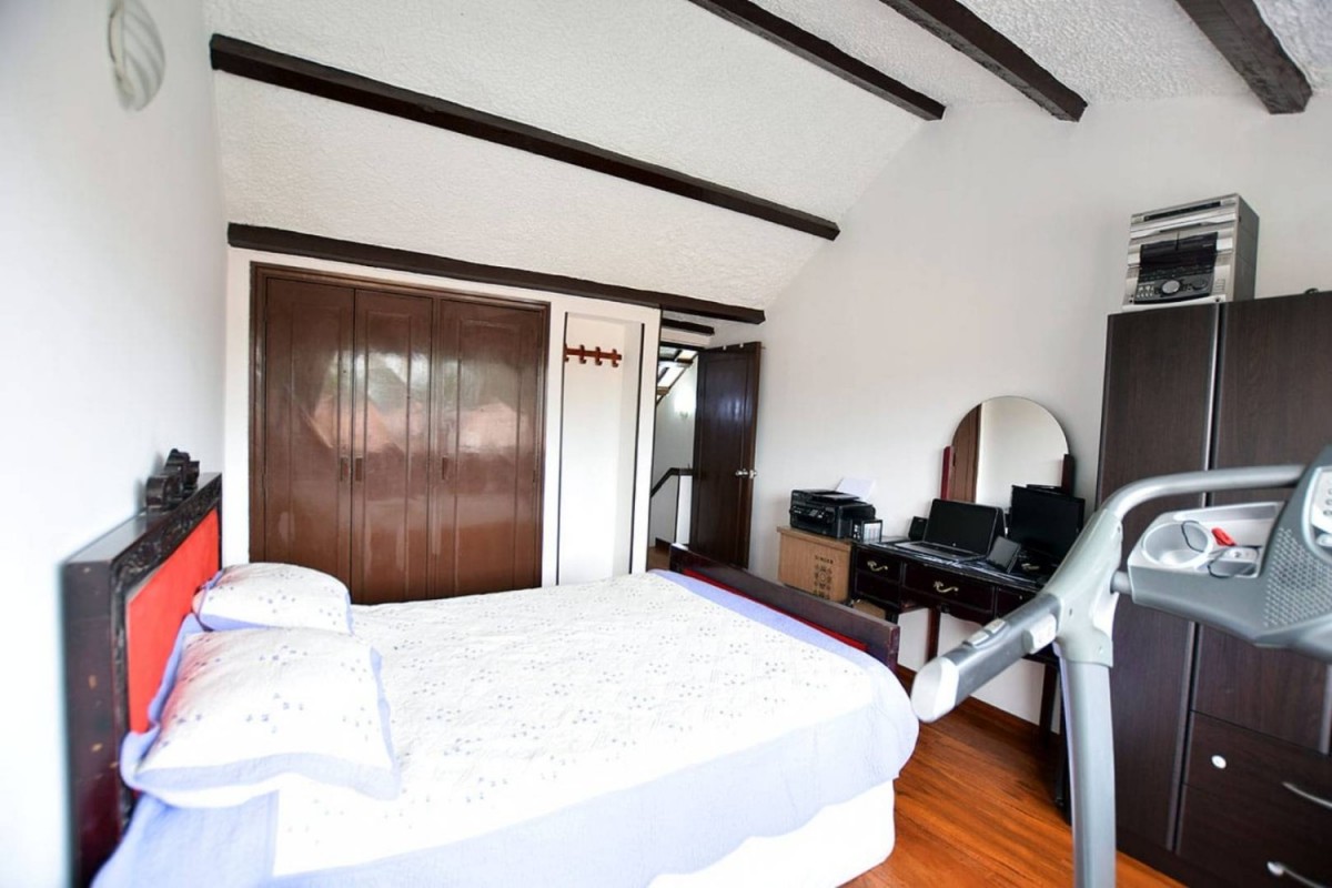 Casa en venta en Cedritos, Bogotá · foto 13 de 24